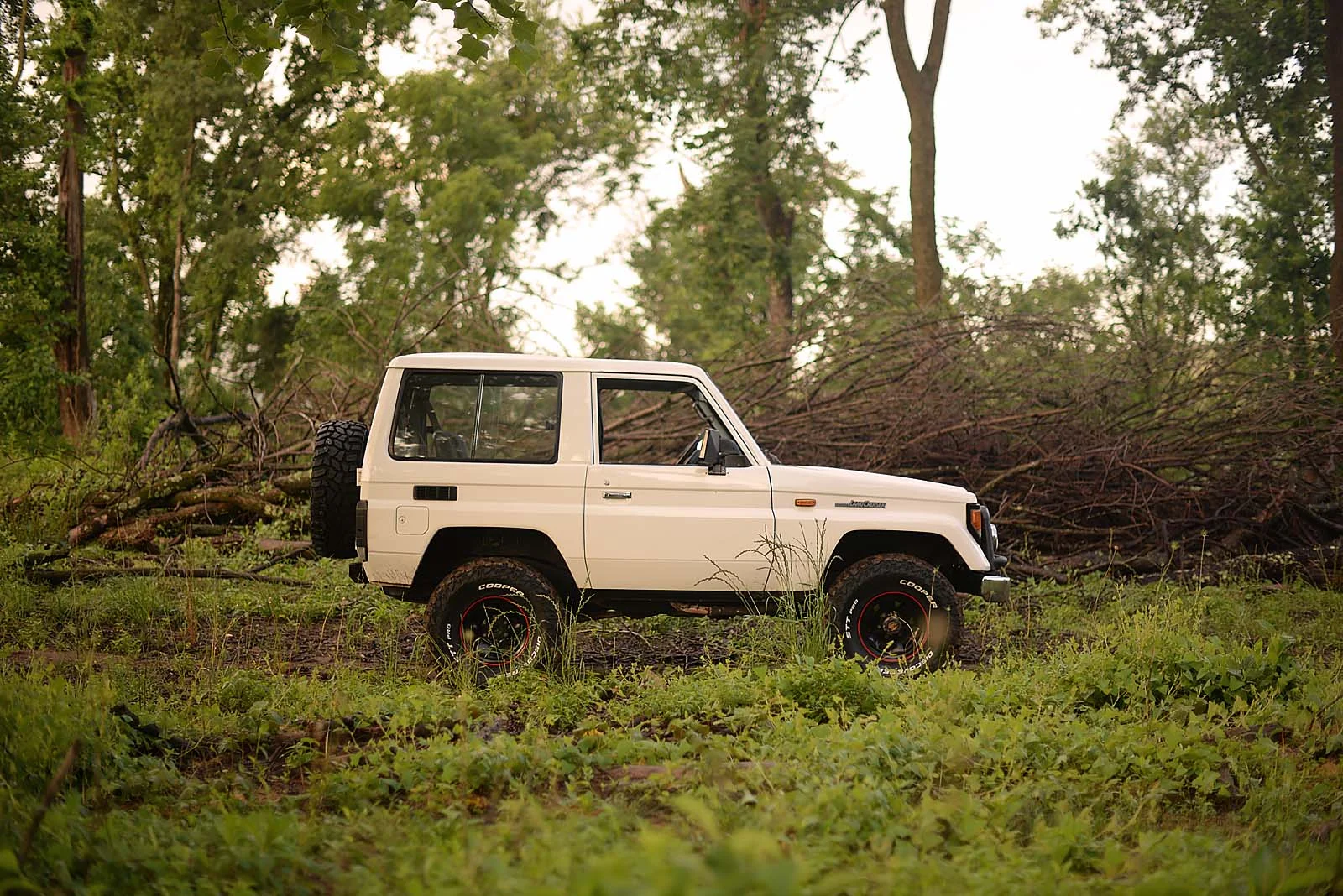 1990 Toyota LJ70 Land Cruiser - Commonwealth Classics